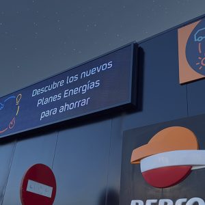 Dipaled-Fabricación Repsol Monolito pantalla led exterior