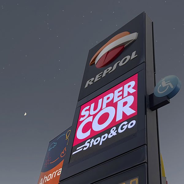 Dipaled-Fabricación Repsol Monolito pantalla led